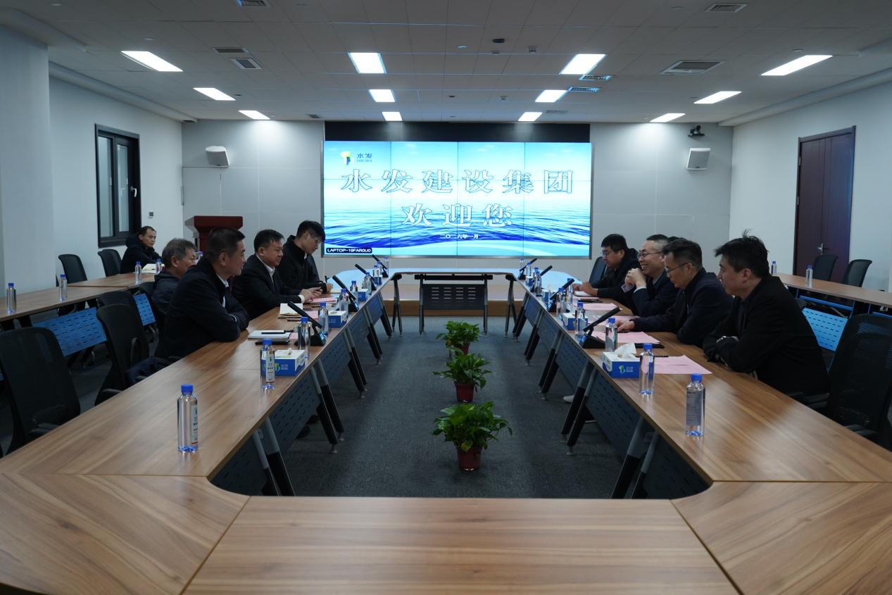 中国联通.png 中国联通.png